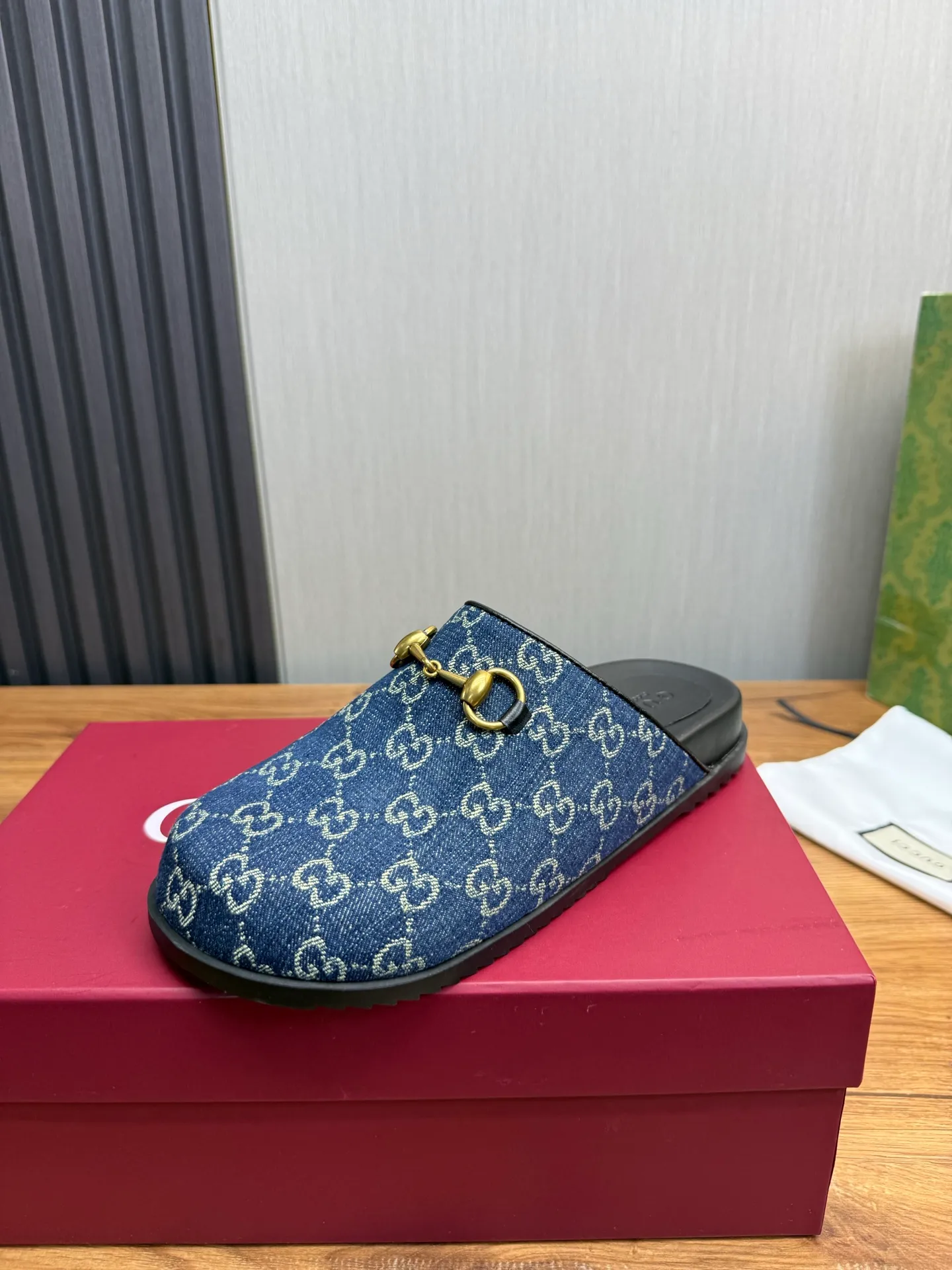 Men's men's shoes💰Pili 400💰Maoli 440💰 ＧＵＣＣＩGucci. Popular couple slippers hot sale🩷💚 🩴Official website one to one production 35-45 size 45 46 🉑️Customized!